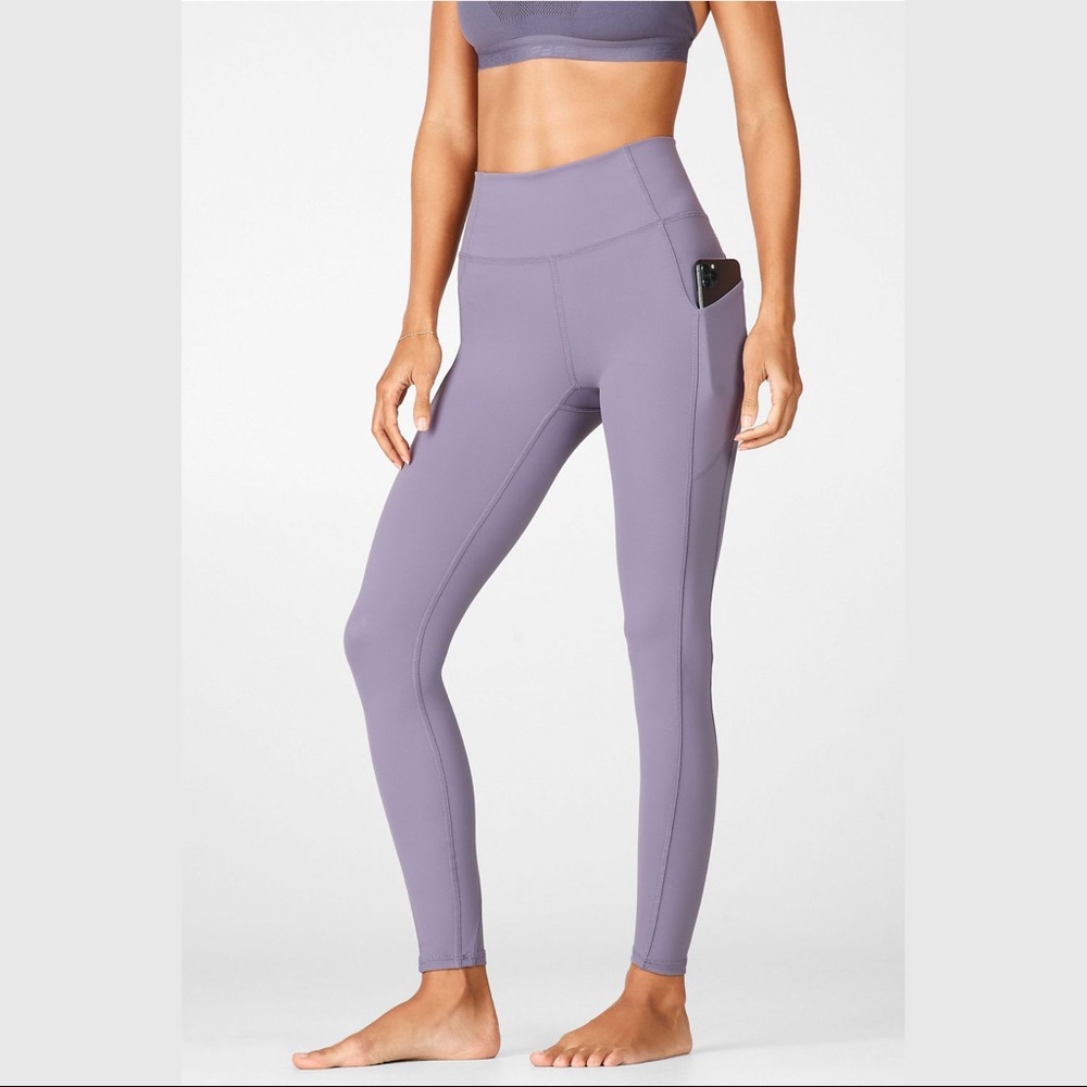 fabletics oasis high-waisted pocket legging